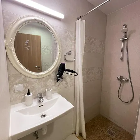 1912 Bed & Breakfast