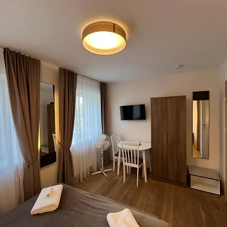 1912 Bed & Breakfast