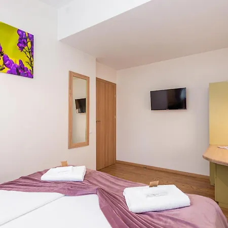 Bed & Breakfast 1912