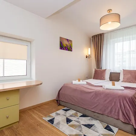 Bed & Breakfast 1912