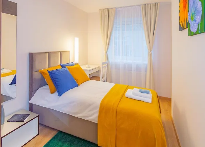 1912 Bed & Breakfast *