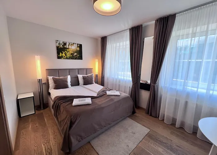 1912 Bed & Breakfast *