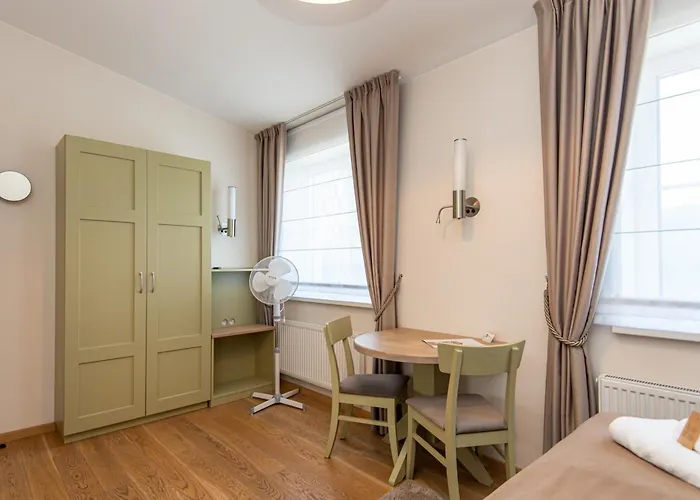 Bed & Breakfast 1912